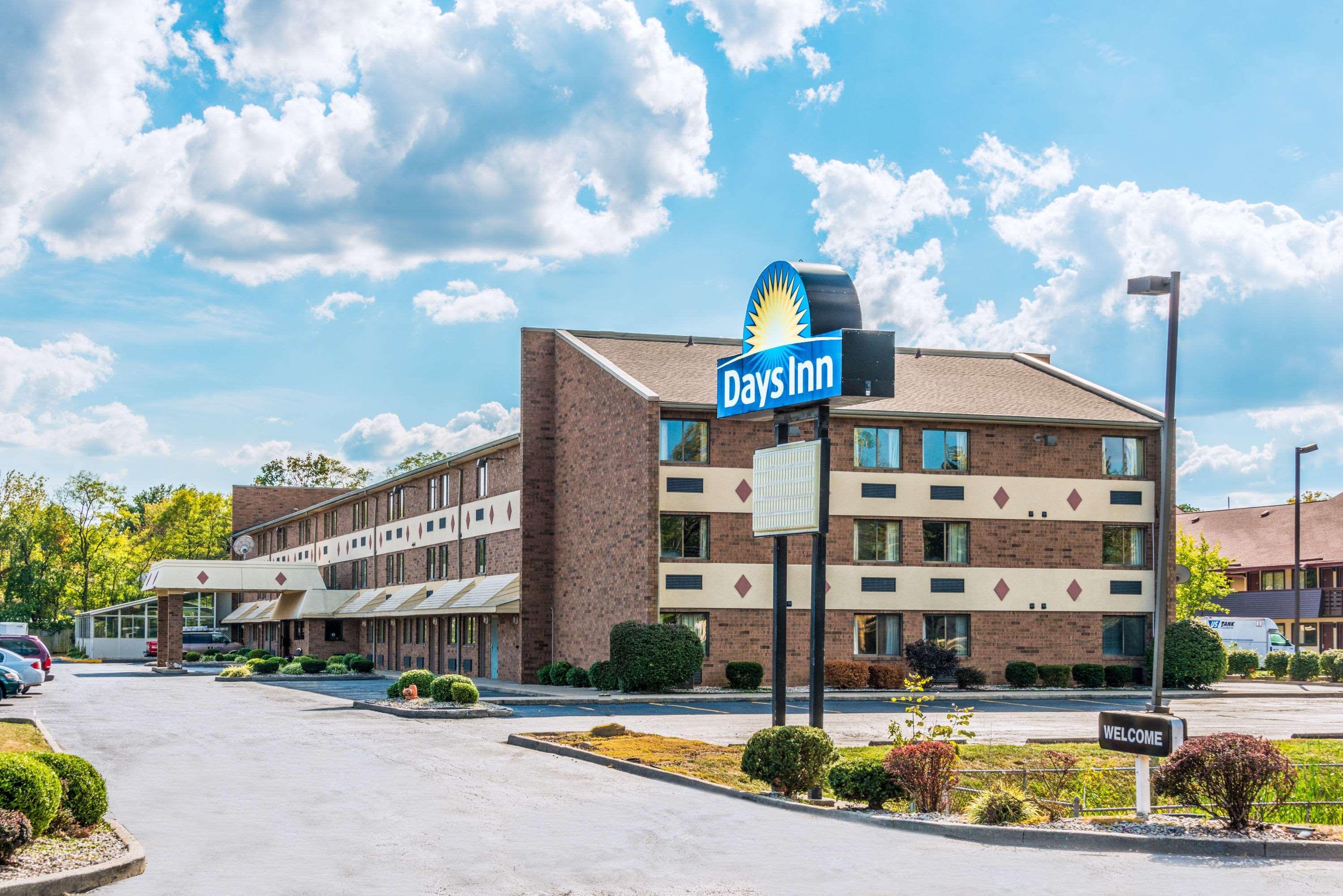 Days Inn By Wyndham Hurstbourne Louisville Exterior foto
